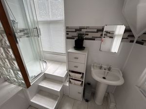 Photo 17- click for photo gallery